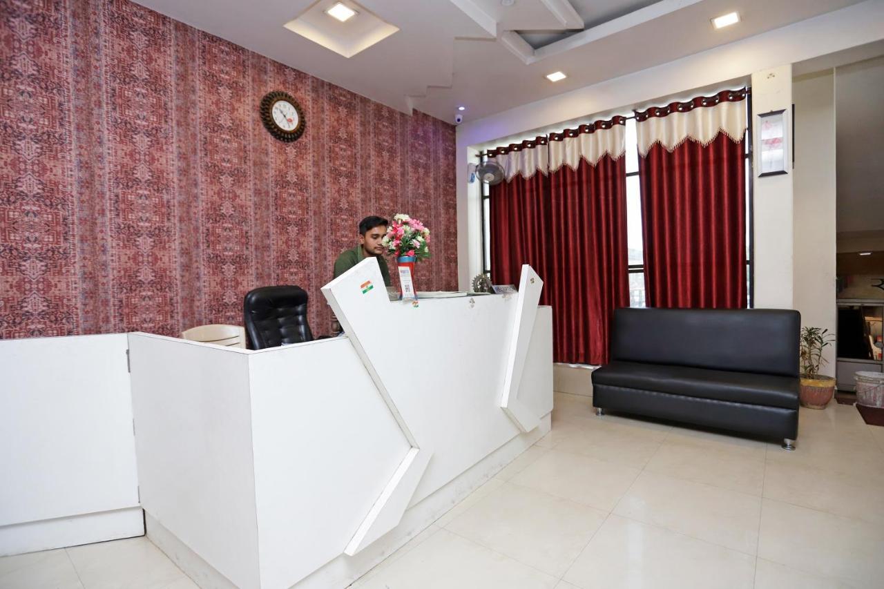 Spot On 39940 Shree Shine Hotell Satna Eksteriør bilde